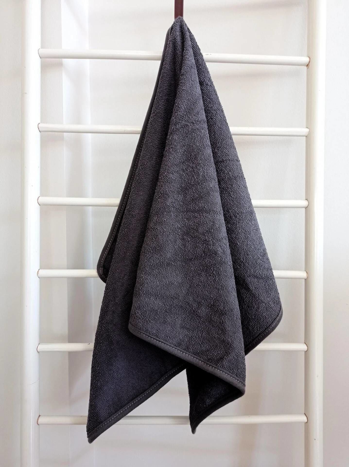 Siyah Havlu, 50x90, 200 gr., %100 Pamuk, Yüz Havlusu, El Havlusu, Saç Havlusu, Baş Havlusu*